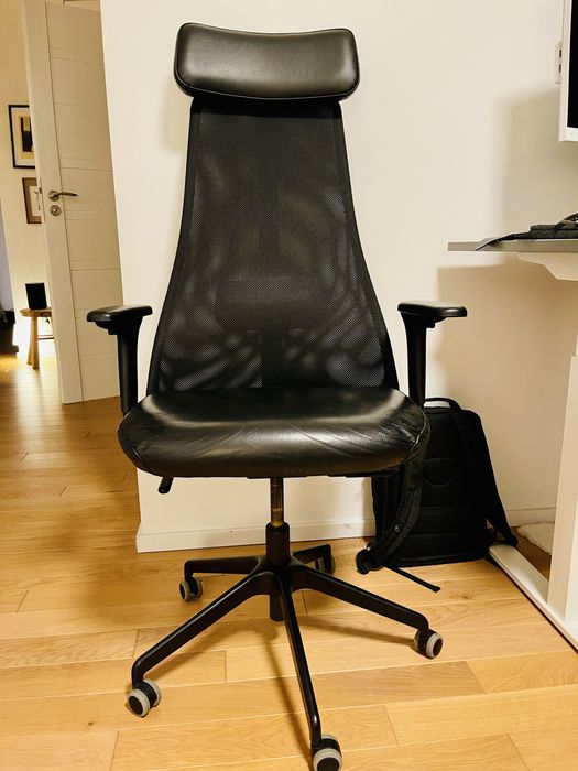 Krzeslo biurowe obrotowe skóra