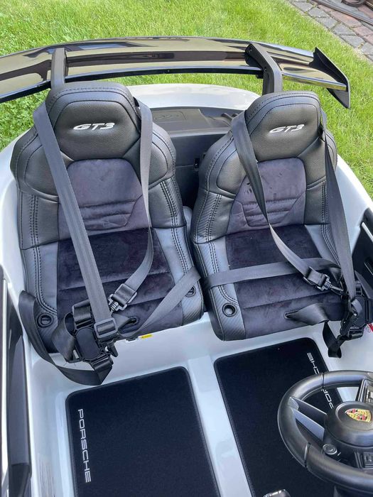 Auto Na Akumulator dwuosobowe Porsche 911 GT3 4X200 WATT 24V Pilot