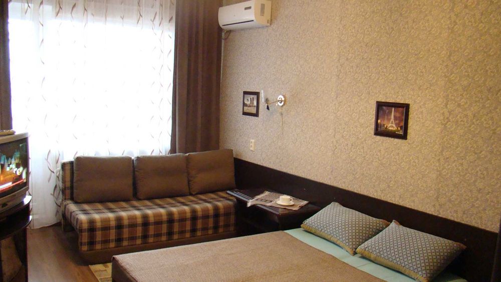 Рядом с 95 и парком (теплый пол) отчетные документы.