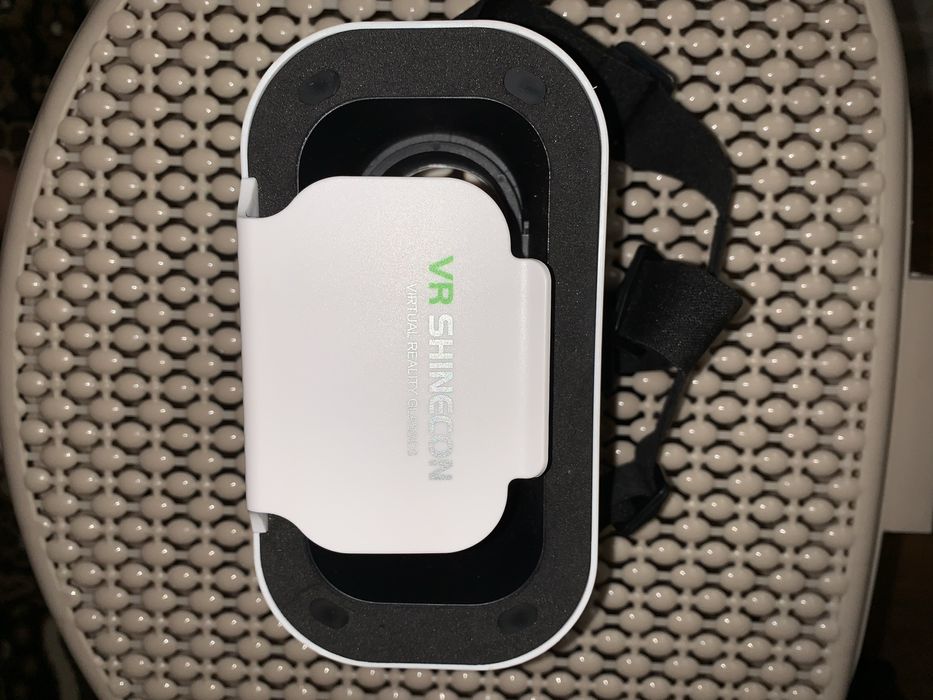 Окуляри для перегляду ігор та фільмів (VR)