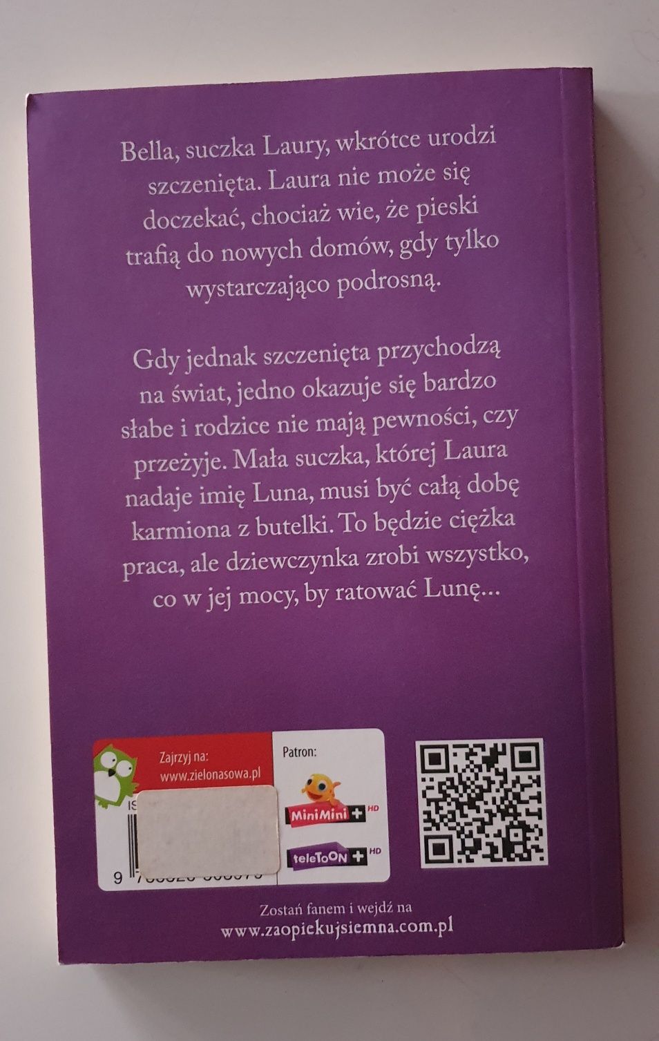 Biedna mała Luna. 
Holly Webb
Super stan  jak nowa
