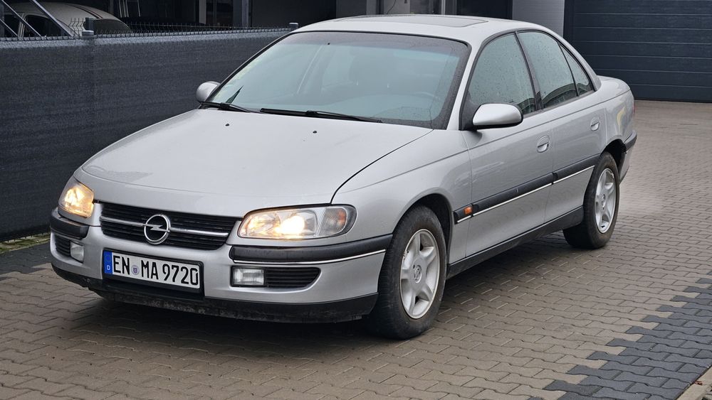 Opel Omega B 1998r. 2.0 16v 1 właściciel. Org. Przebieg 104tyś