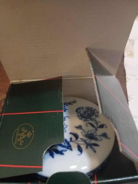 Vista Alegre - caixa porcelana (nova)