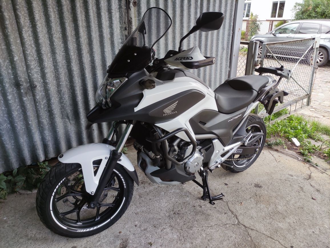 Honda NC 700 X ABS-CBS wtrysk stelaże bdb stan kat A2 RATY Transport