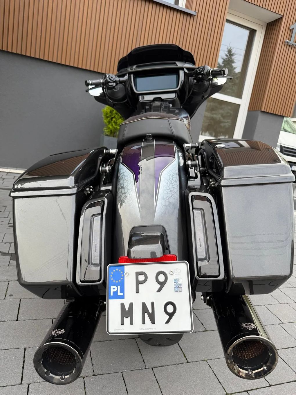 Harley-Davidson CVO Street Glide Street Glide CVO custom 2024