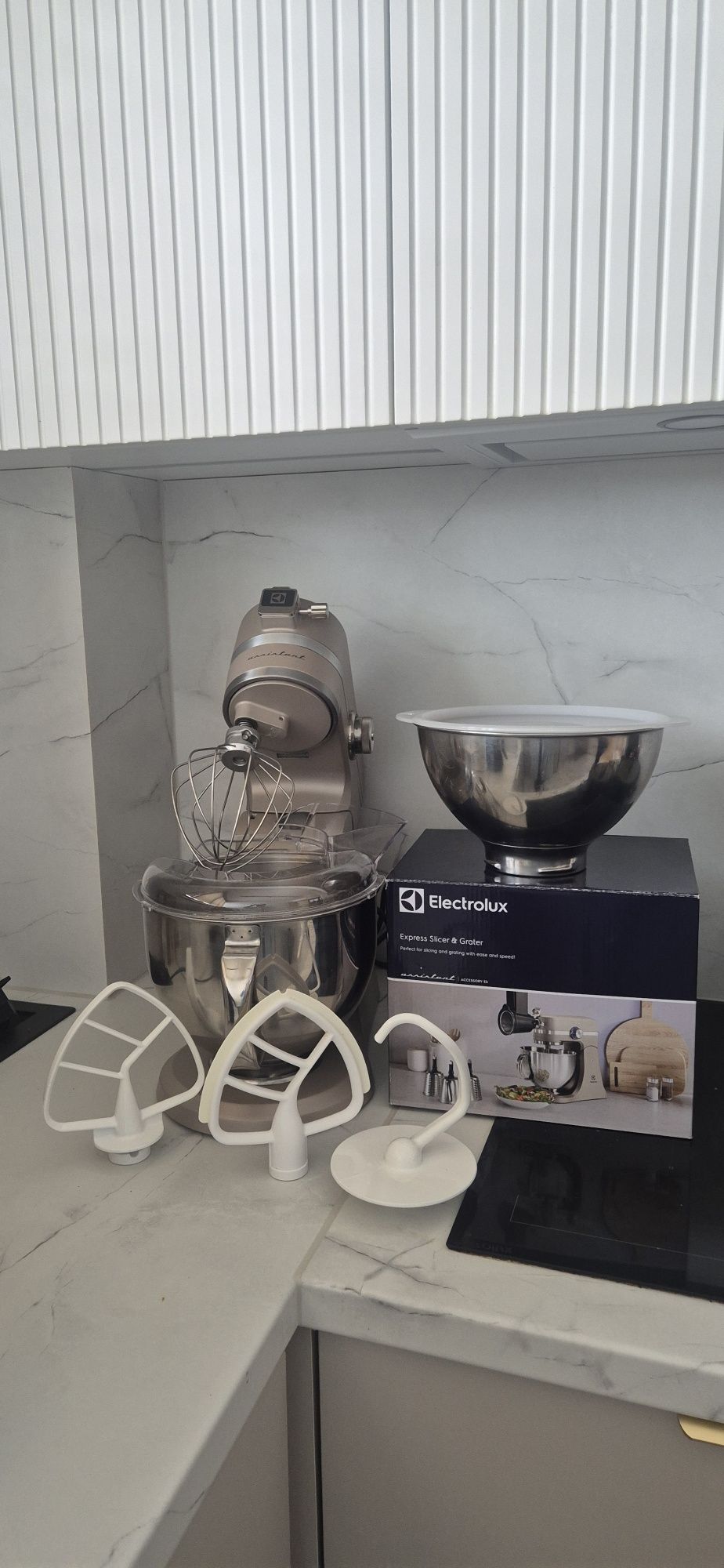 Robot Electrolux EKM5570 Assistent +gratis