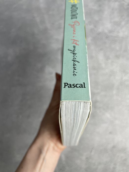 Książka kucharska Nastoletnie wypiekanie Pyszne i fit Justyna Dragan