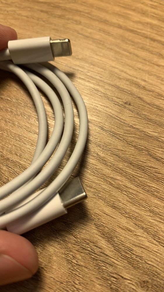 Кабель Apple USB-C to Lightning Cable (1m)  оригінал