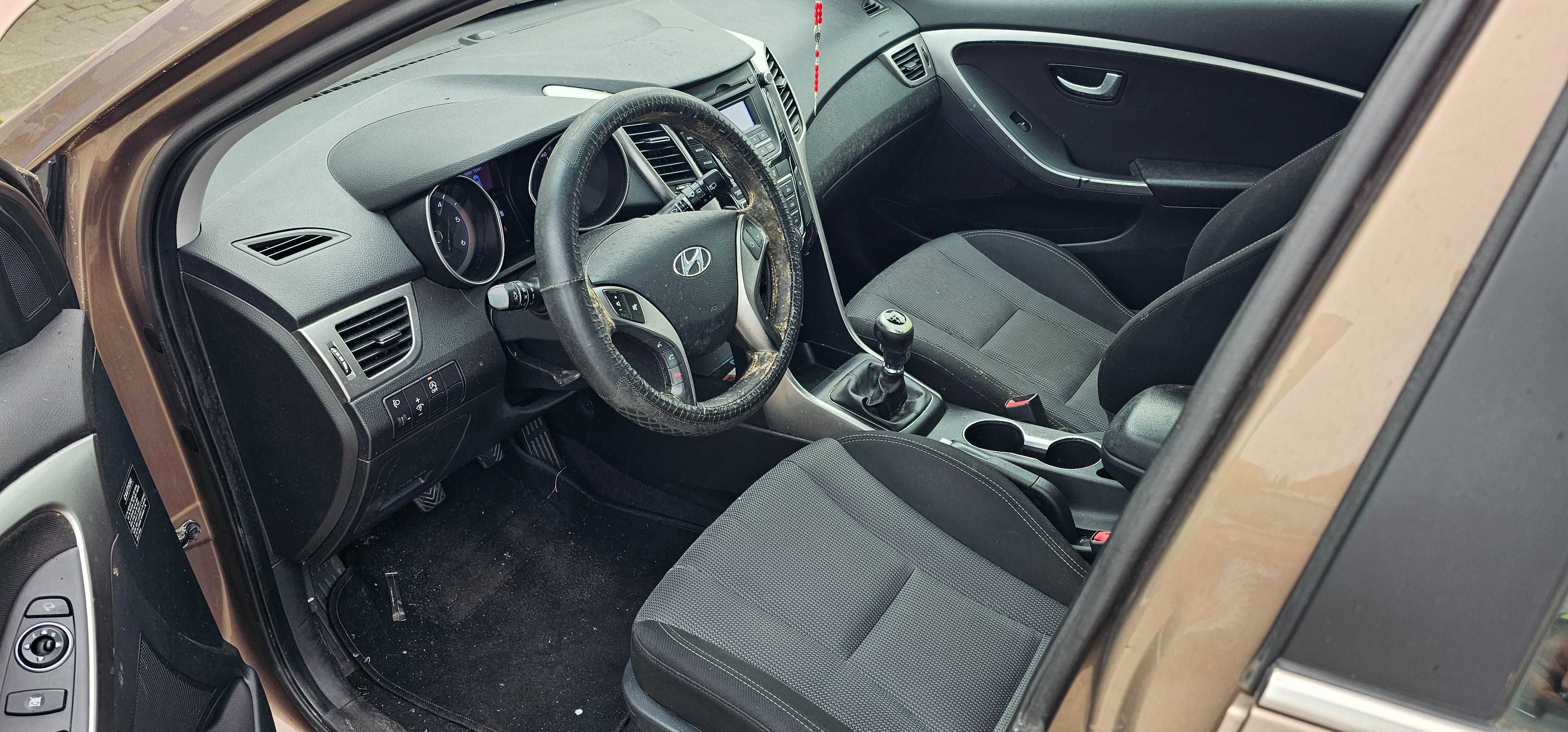 Hyundai I30 1.4 Crdi 90 Km Klima
