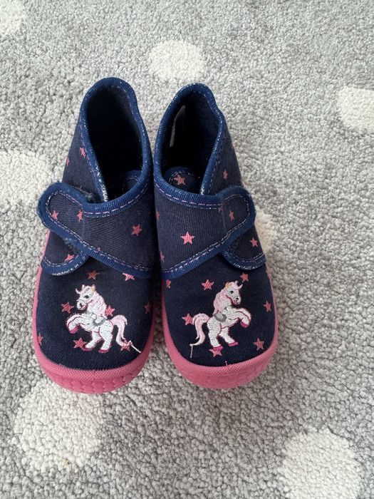 Kapcie Befado jak nowe 23