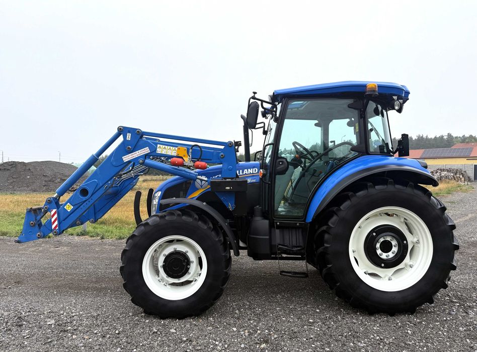NEW HOLLAND TD5.85 z ładowaczem czołowym STAN BARDZO DOBRY farmall