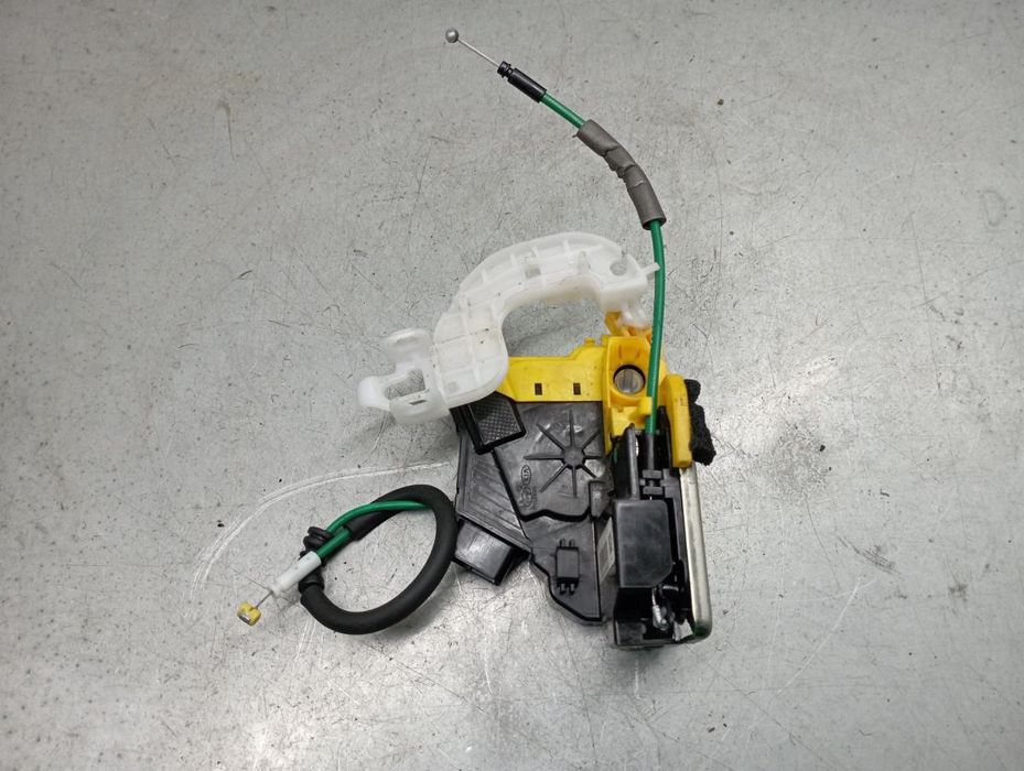 Fechadura / fecho porta frente esquerdo HYUNDAI i30 (GD)