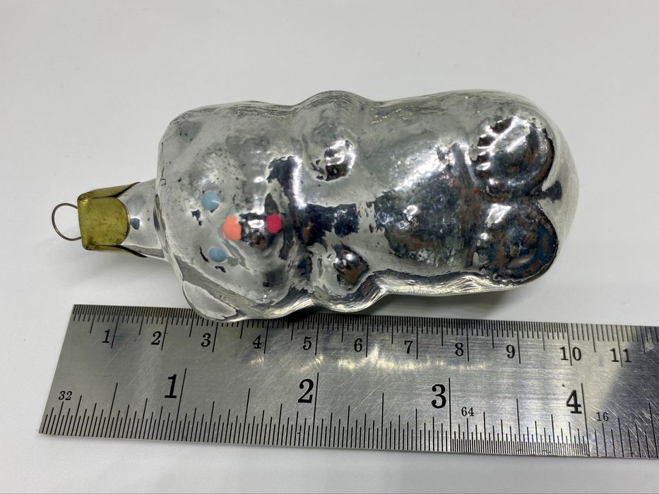 Новорічні ялинкові іграшки