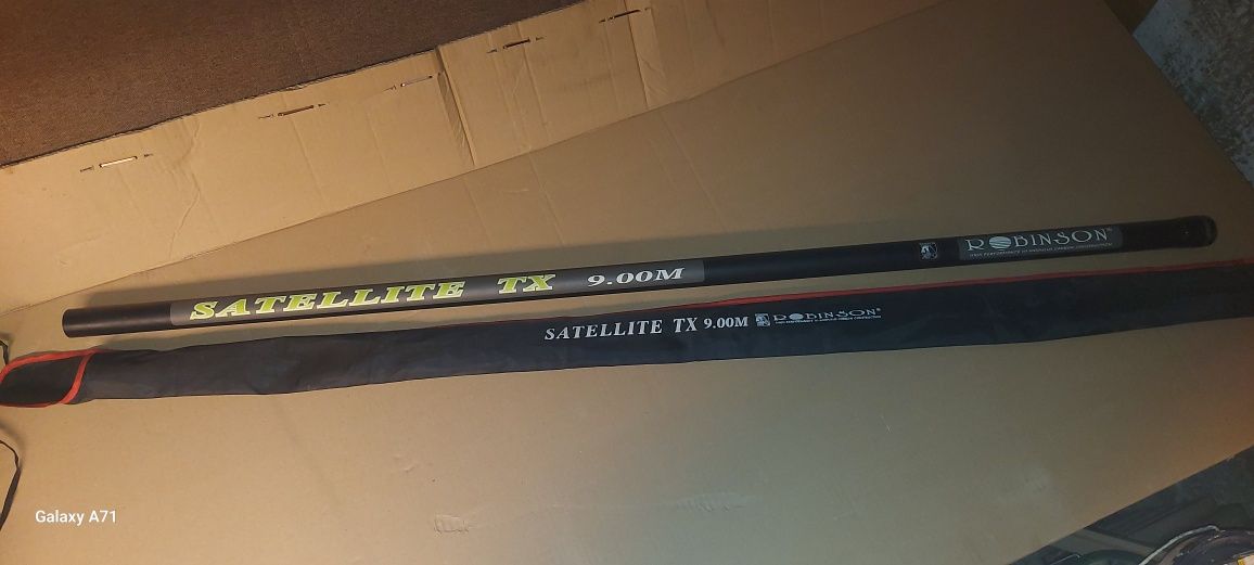 Robinson Bat Satellite TX 9.00m