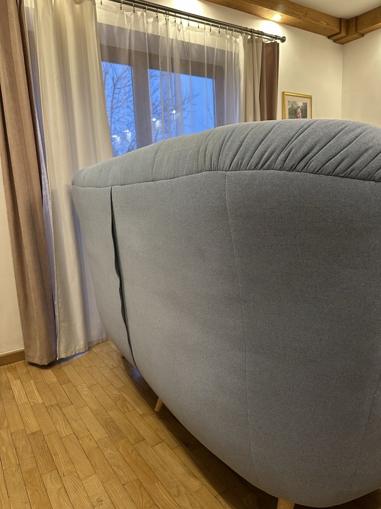 Niebeska sofa sprzedam