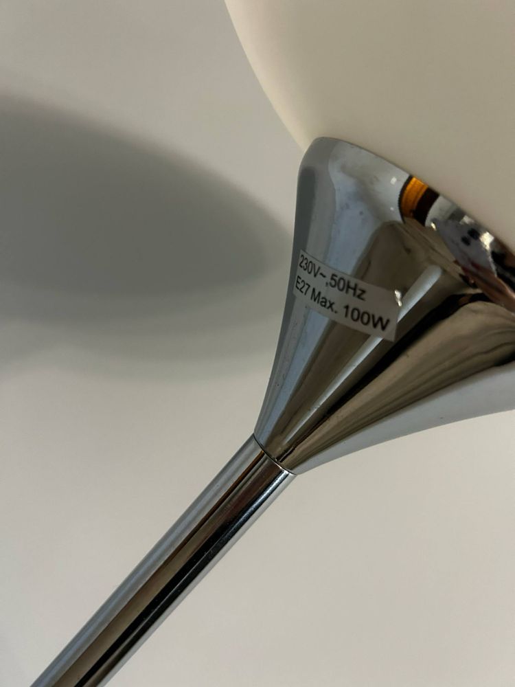 Lampa stojąca do salonu, pokoju itp