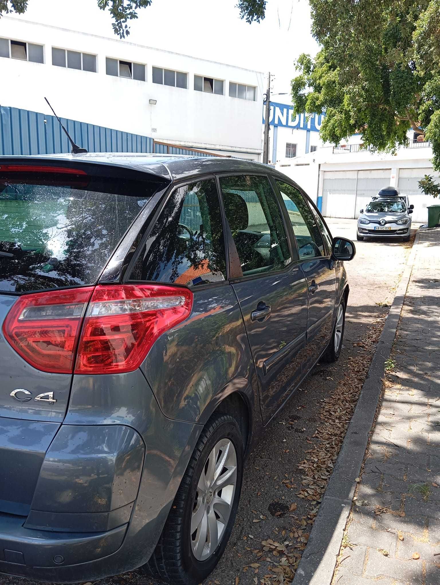 Vendo C4 Picasso Automatico.