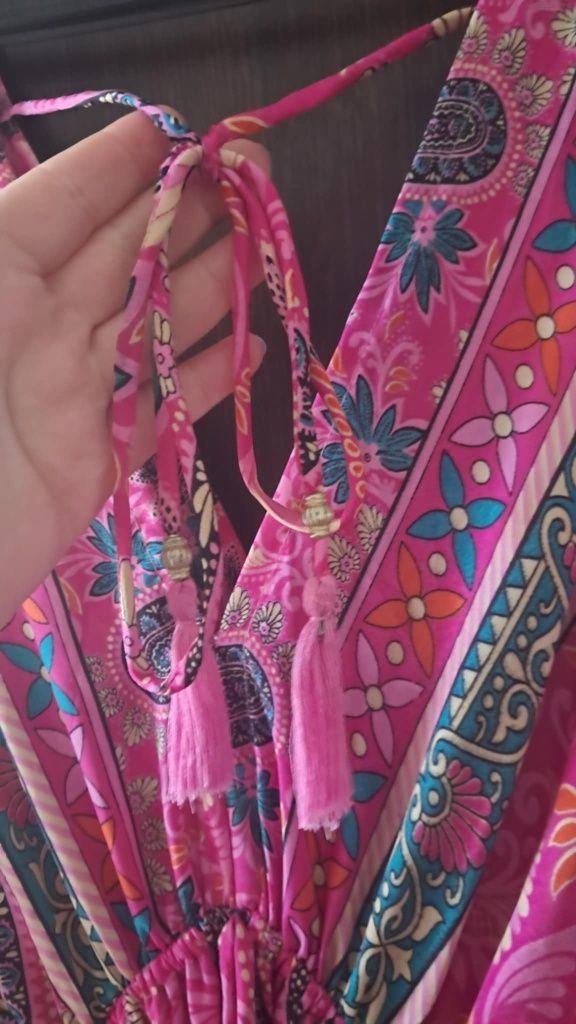 Nowa sukienka jedwabna plus size
