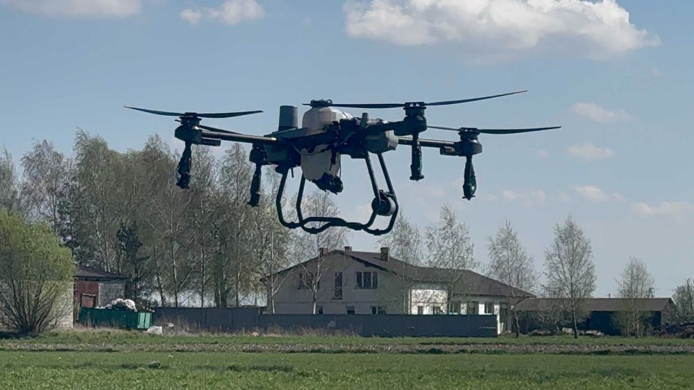 Usługi oprysku dronem