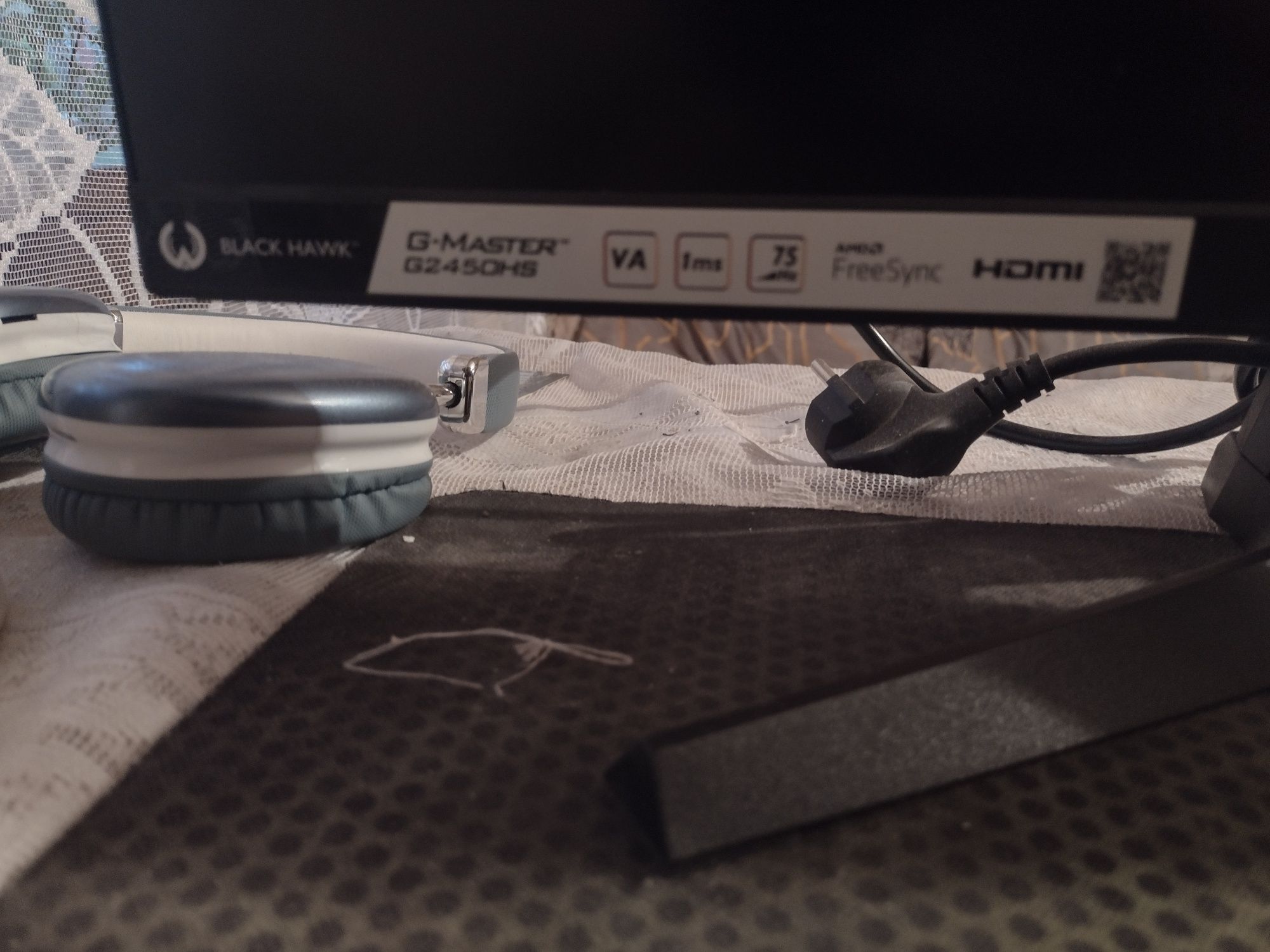 Monitor  iiyama.