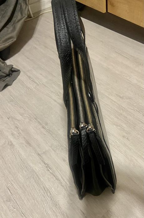 Чоловічий діловий портфель бренду «PORFOIS»