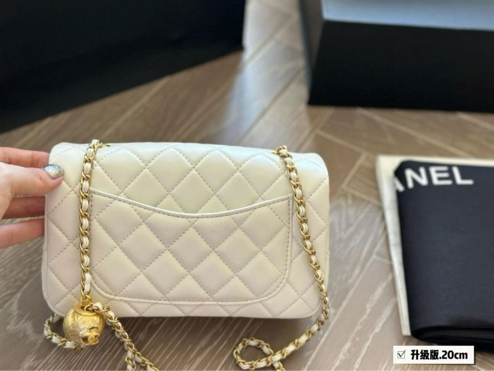 Сумка Chanel з регулятором ланцюжка