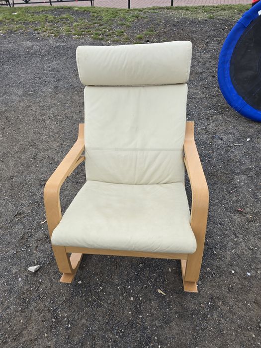 Fotel bujany IKEA POANG + podnóżek skóra