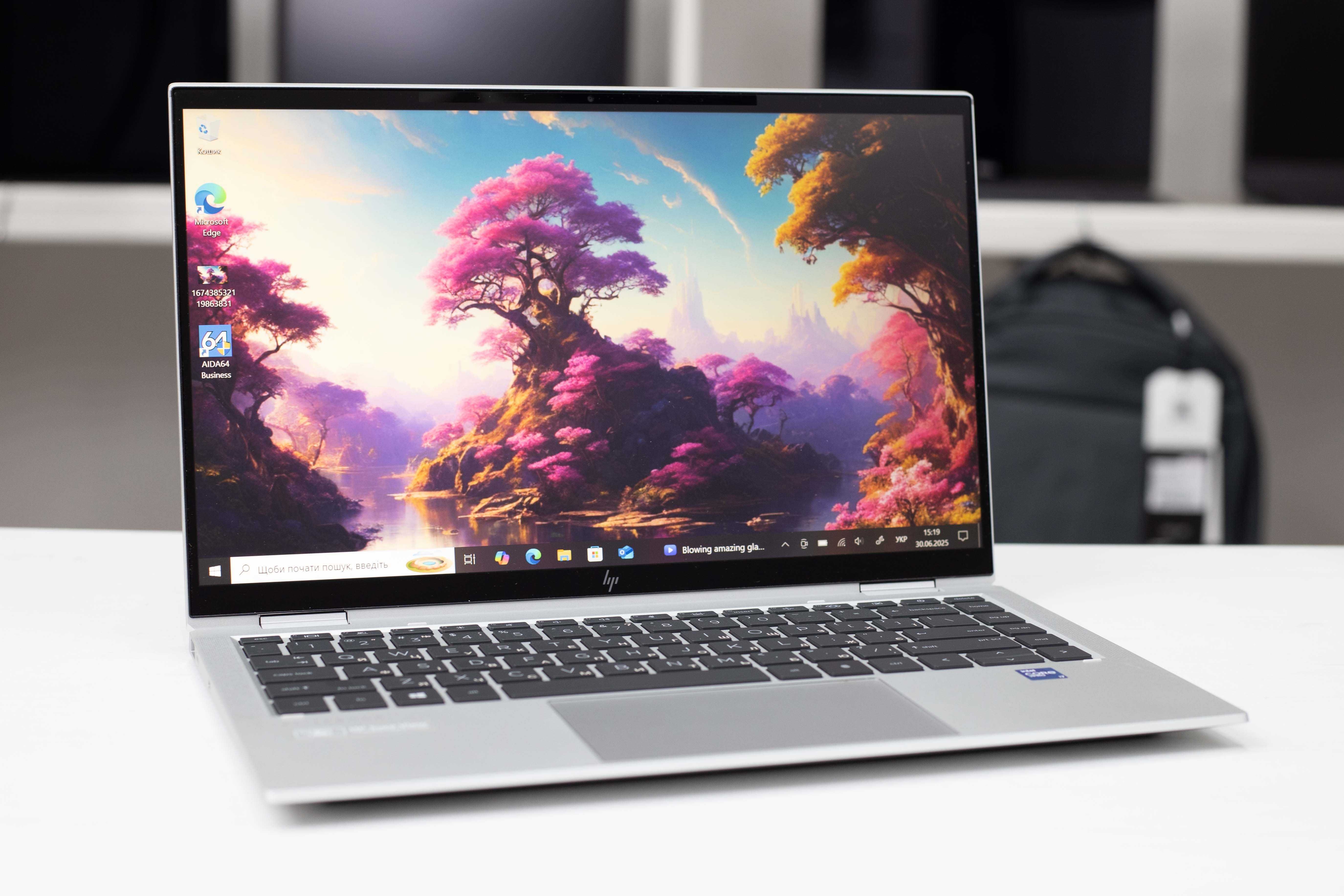 HP EliteBook X360 1040 G8 i7-1185G7 32RAM 256Gb SSD TOUCH FHD IPS 14”