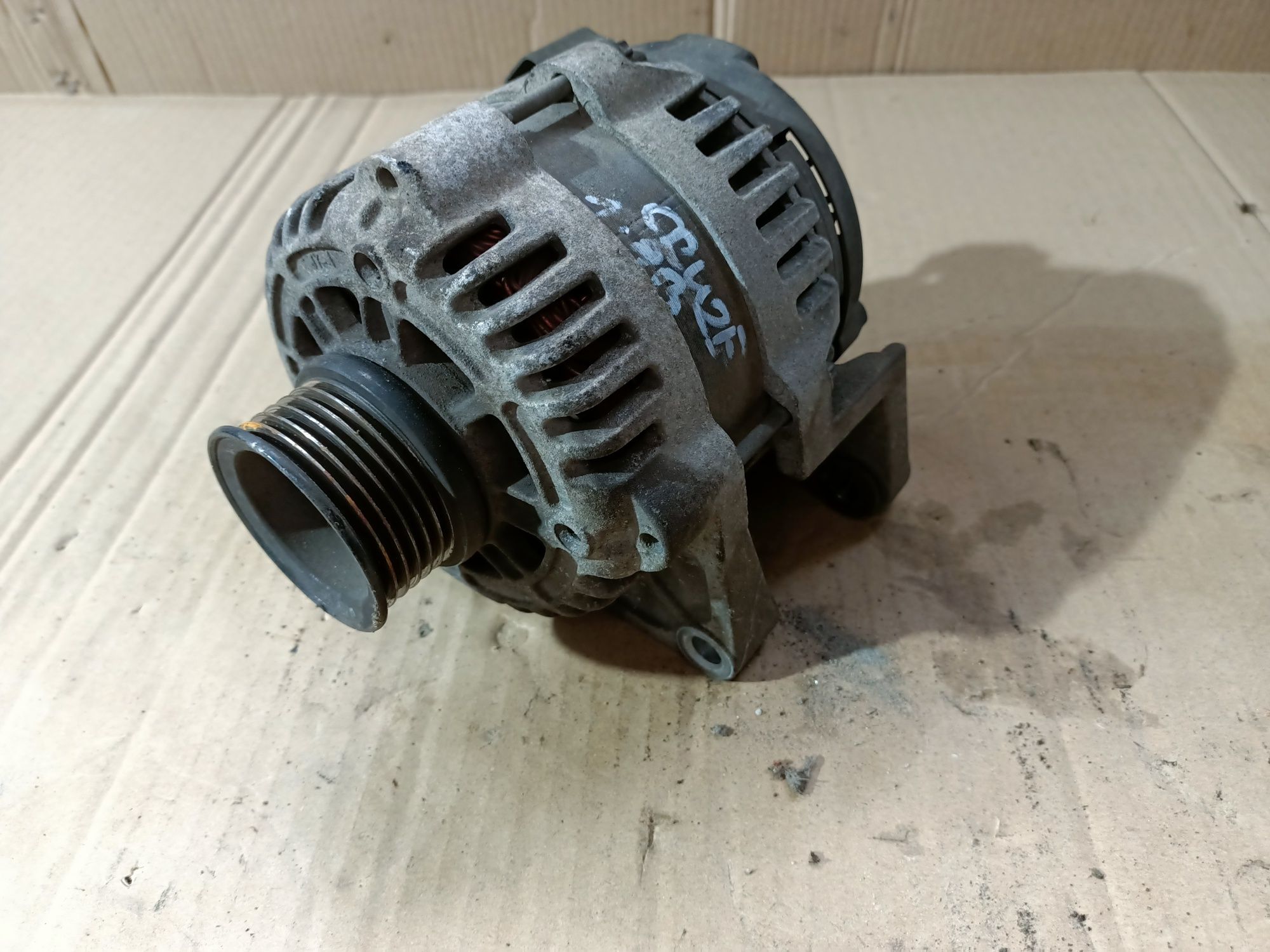 Alternator 1.6 1.8 16V 100A Chevrolet Cruze Orlando Astra J