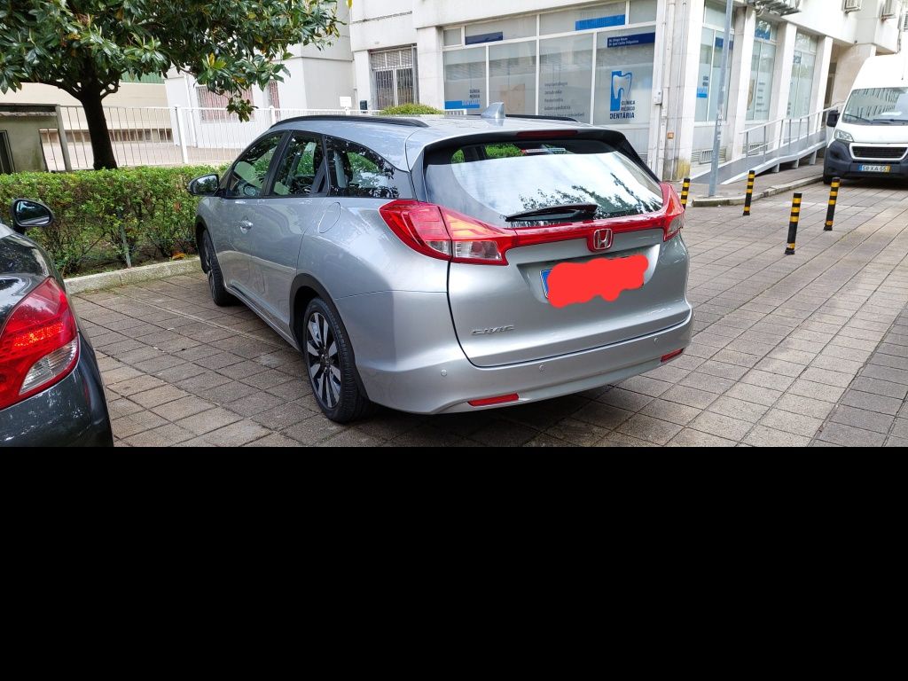 Honda Civic Tourer Connect Nav