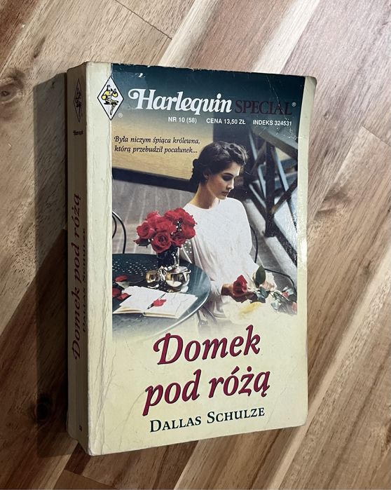 Domek pod różą Dallas Schulze