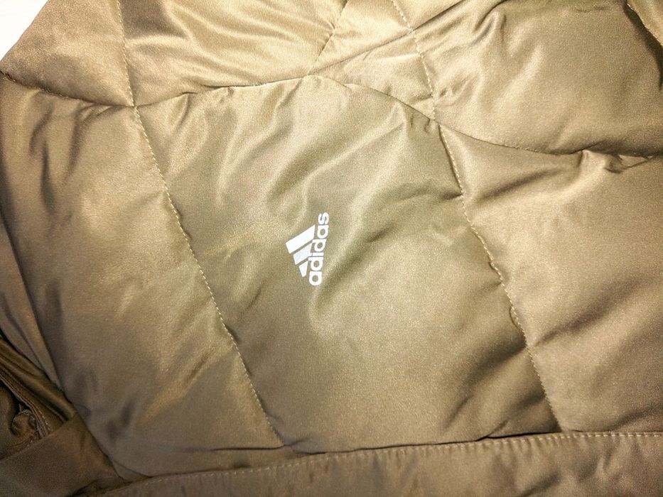 Зимня пухова куртка adidas