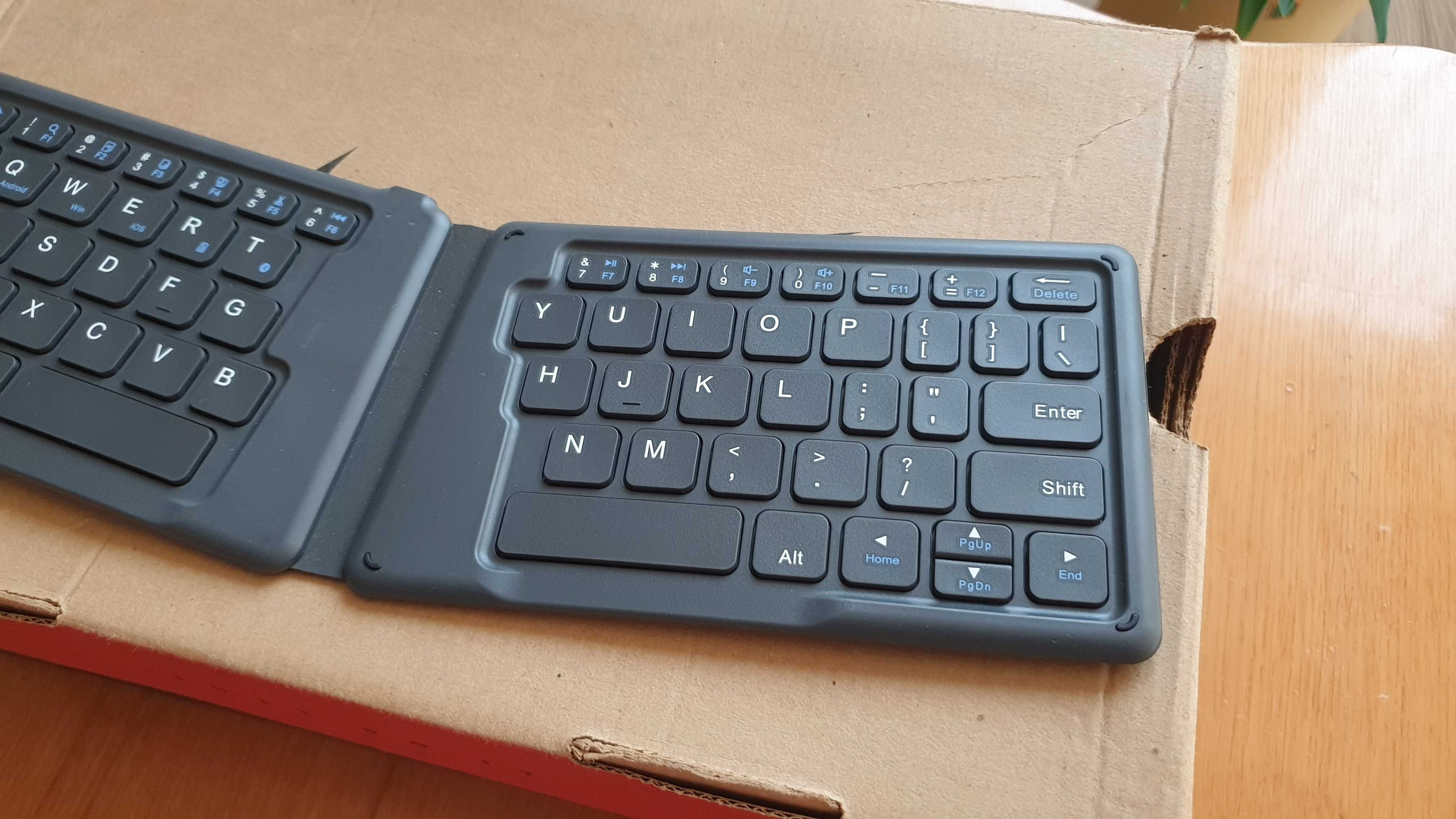 Bluetooth клавиатура Avatto Folding Mini Keyboard