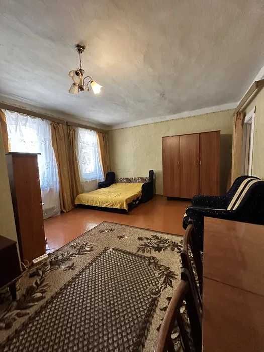 Приватний будинок  фасад під Бізнес в центрі Житомира