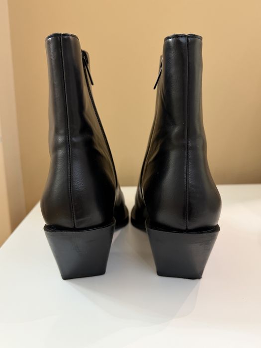 Козаки zara, 39 розмір