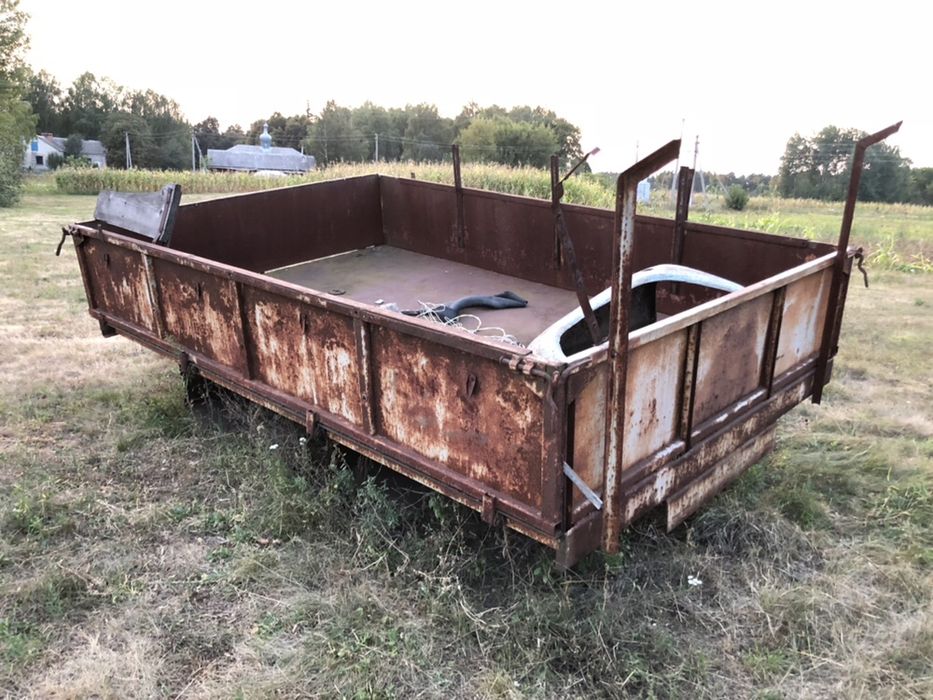 Продам кузов на Зил. Металический. Бортовой