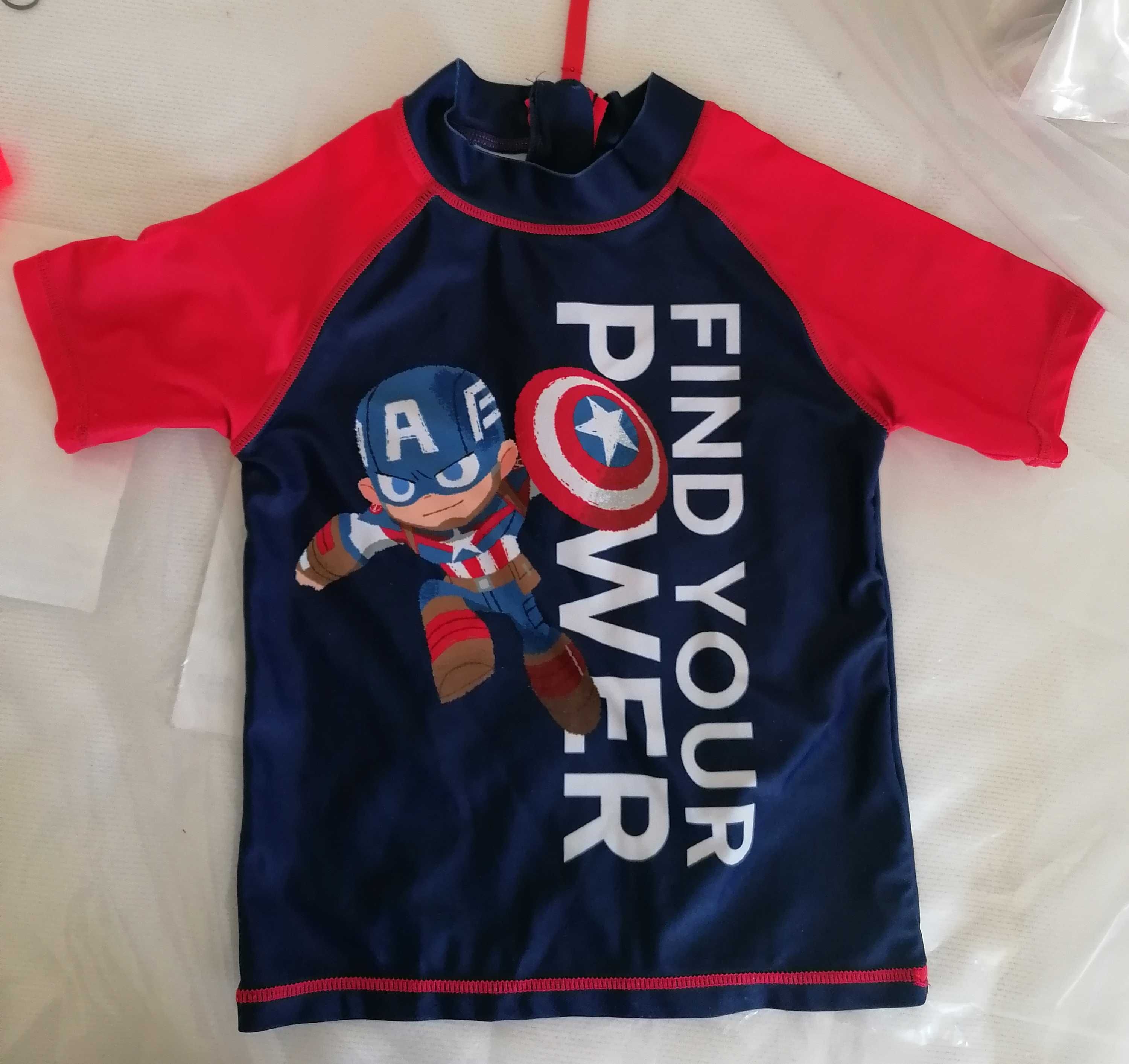 Koszulka do pływania 122/128 chłopięca Reserved Kids na plażę Avengers