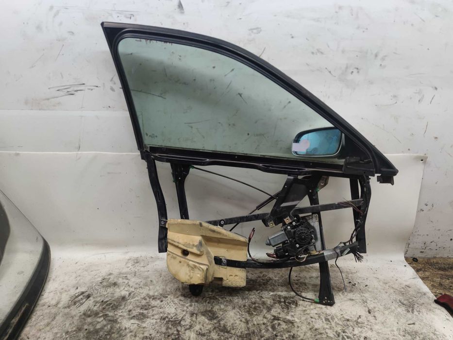 Audi A4 B5 Mechanizm Podnośnik Szyby Lewej Przedniej Lewy Przód