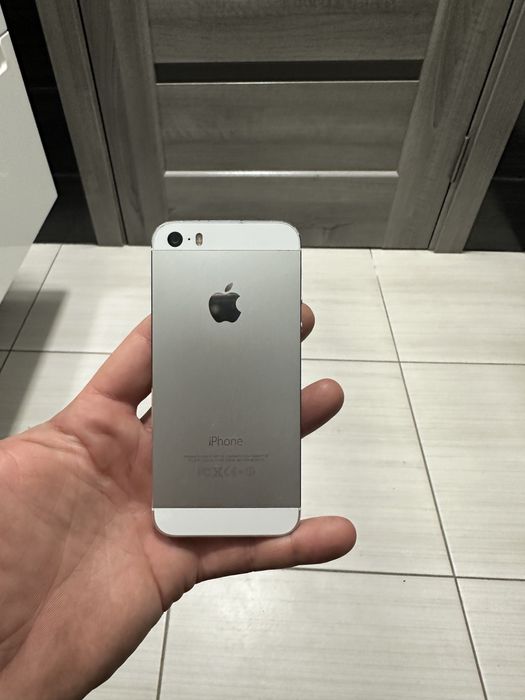Iphone 5s дуже  гарний стан