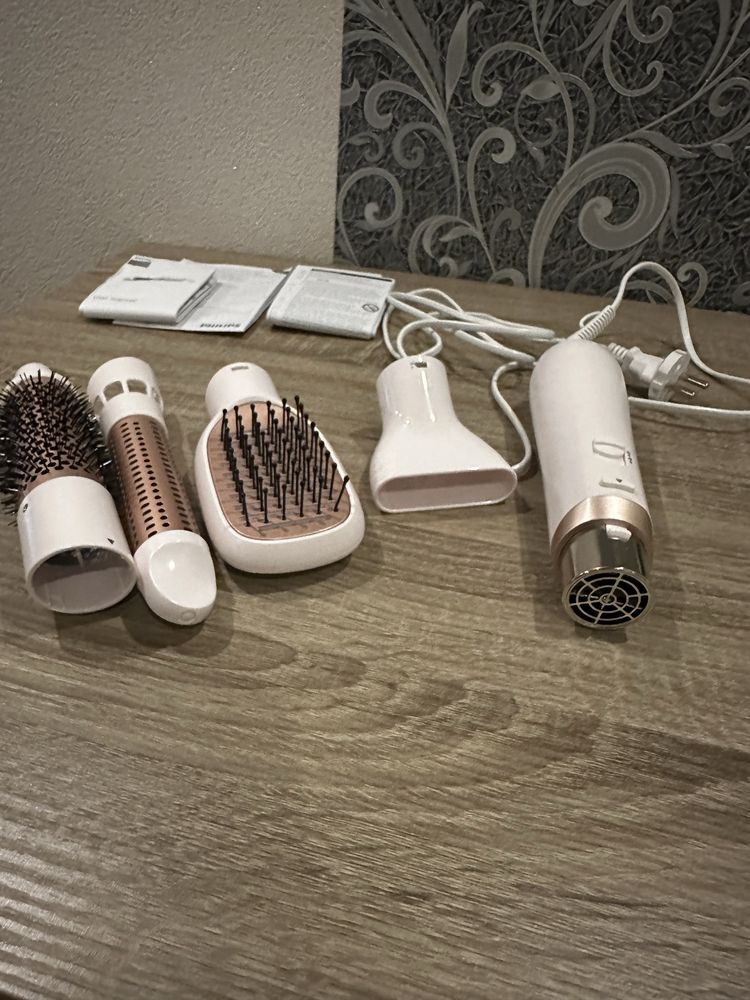 Продам фен-стайлер Philips Air Styler 3000