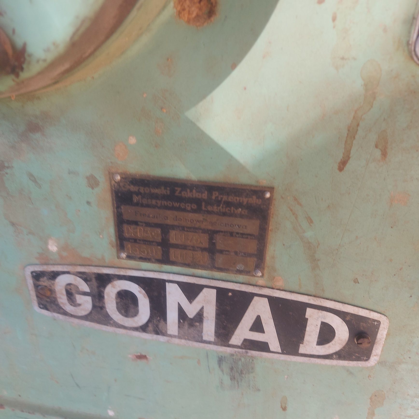 GOMAD frezarka stolowa