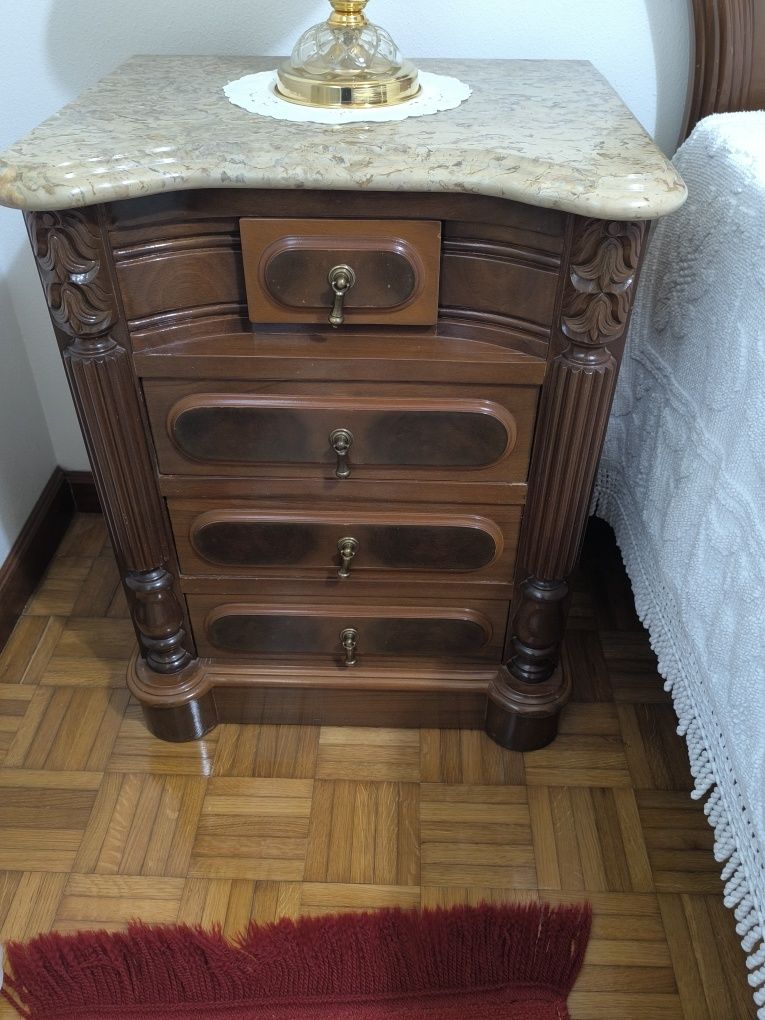 Mobília de Quarto completo de nogueira