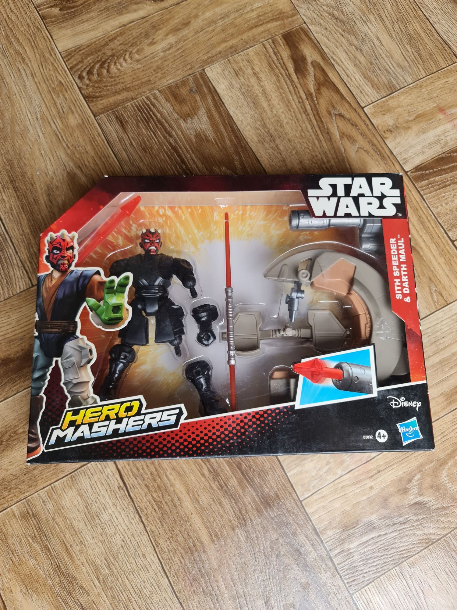 Hasbro B3832 Star Wars Hero Mashers Sith Speeder & Darth Maul