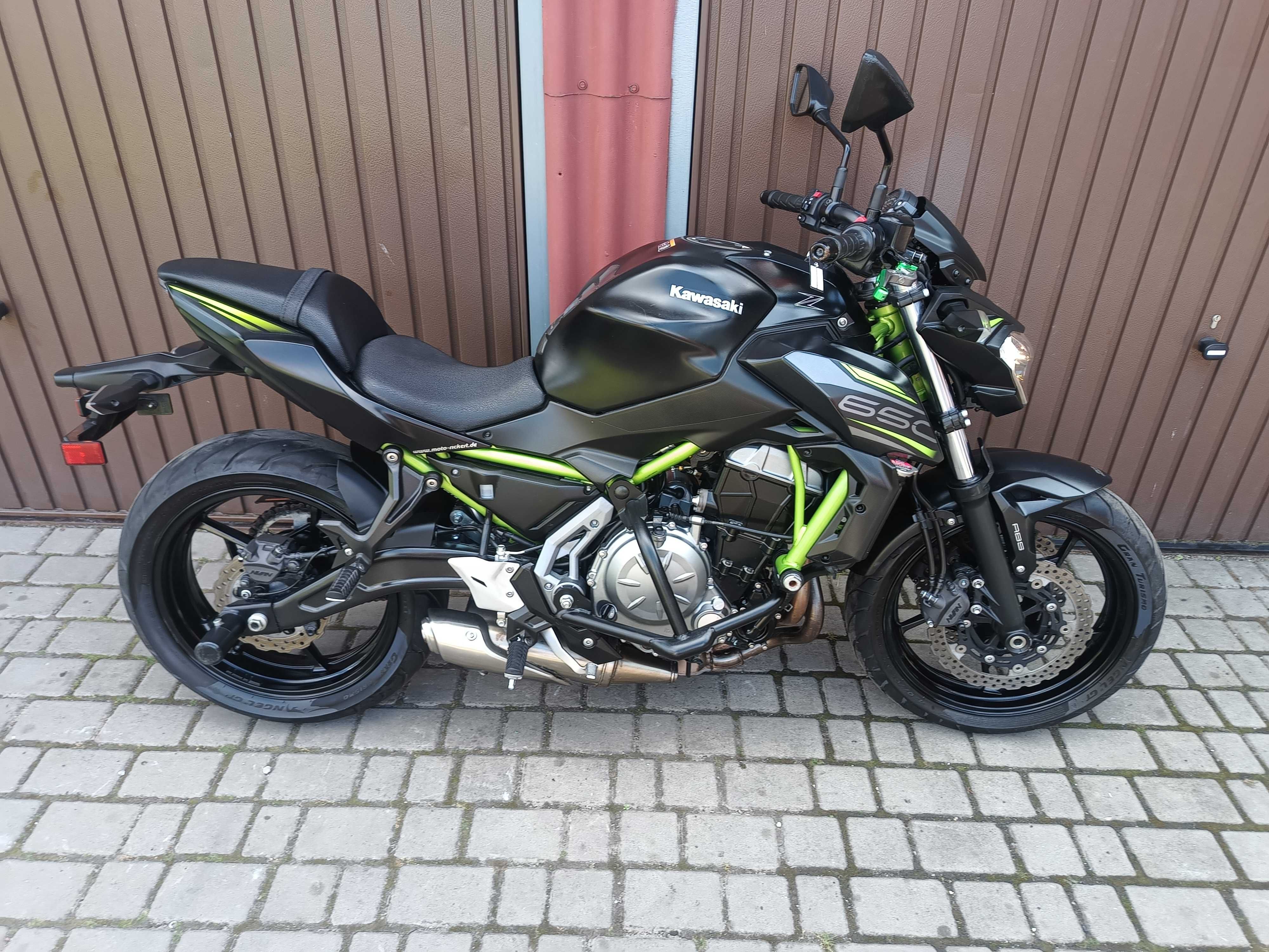 Ładne Kawasaki Z650 z Niemiec 35kW na kat A2 MOTOCYKLE ŻURAWICE