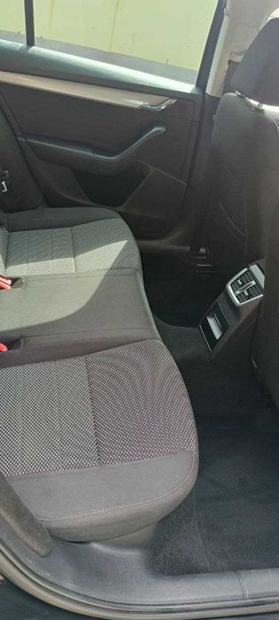 Skoda Octavia Greenline 1.6 TDI (2014)