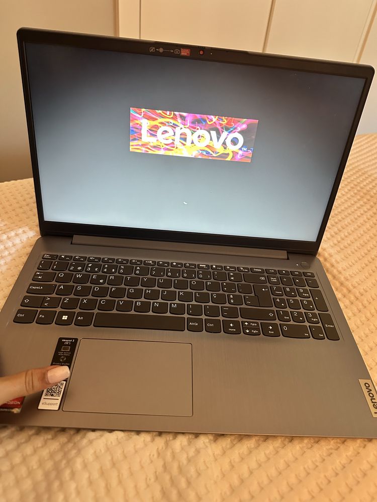 Vendo notebook LENOVO