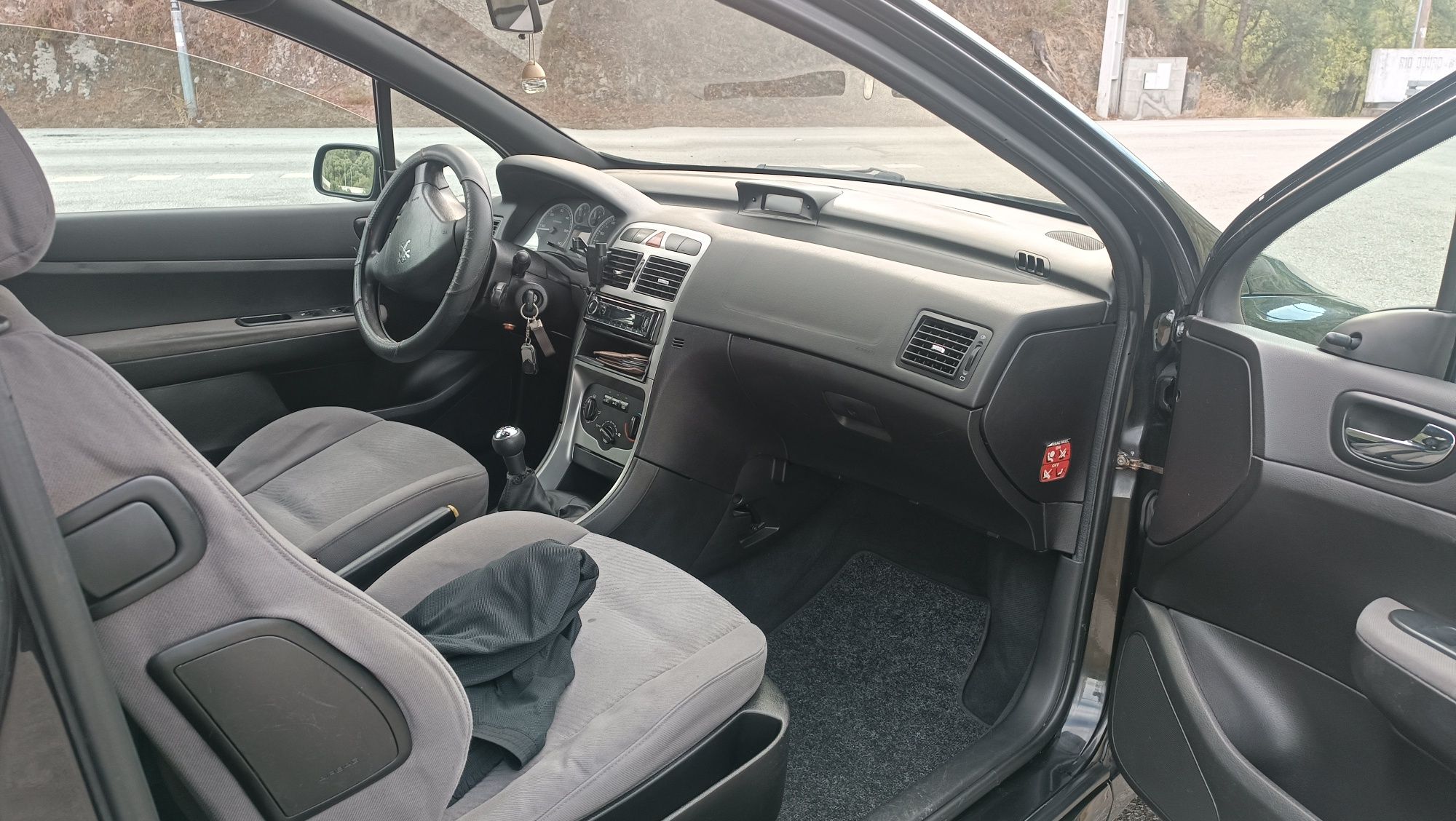 Peugeot 307 
Ac a funcionar 

280000 km
Revisão feit