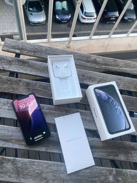 Iphone XR 64gb com caixa