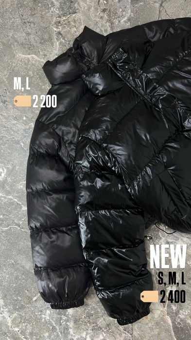 Базова пуфер куртка жіноча матова глянцева лак