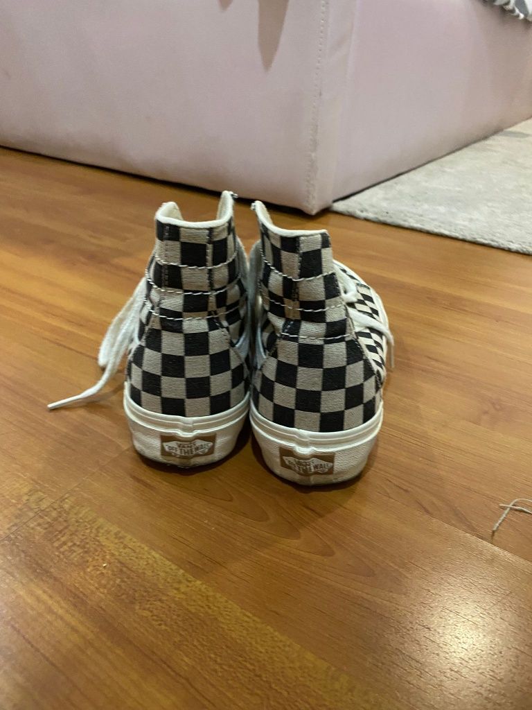 Sapatilhas altas Vans beje como novas